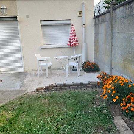 Studio Fond De Jardin Palaiseau Esterno foto